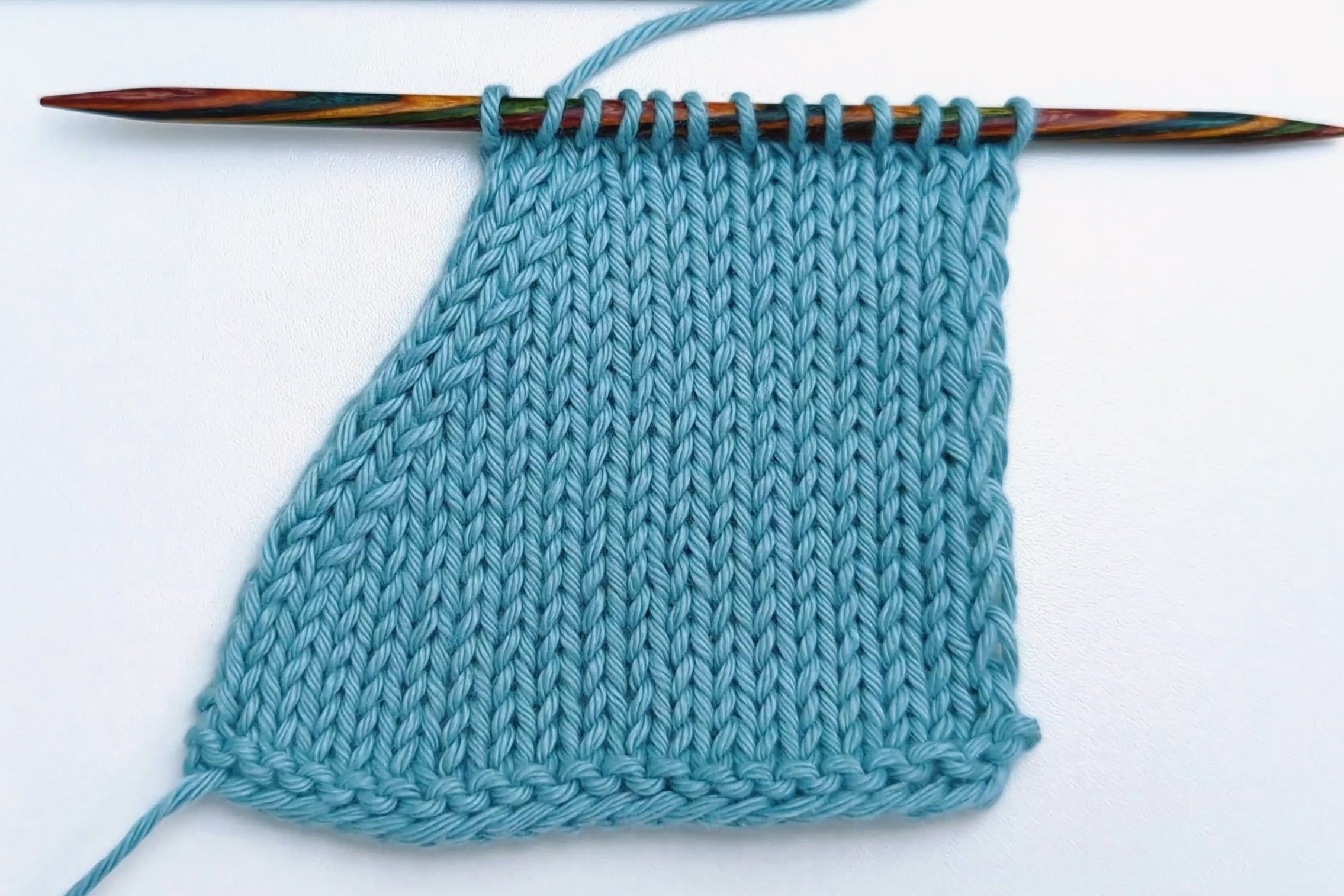P2TOG | Purl two together | Decrease – Verde