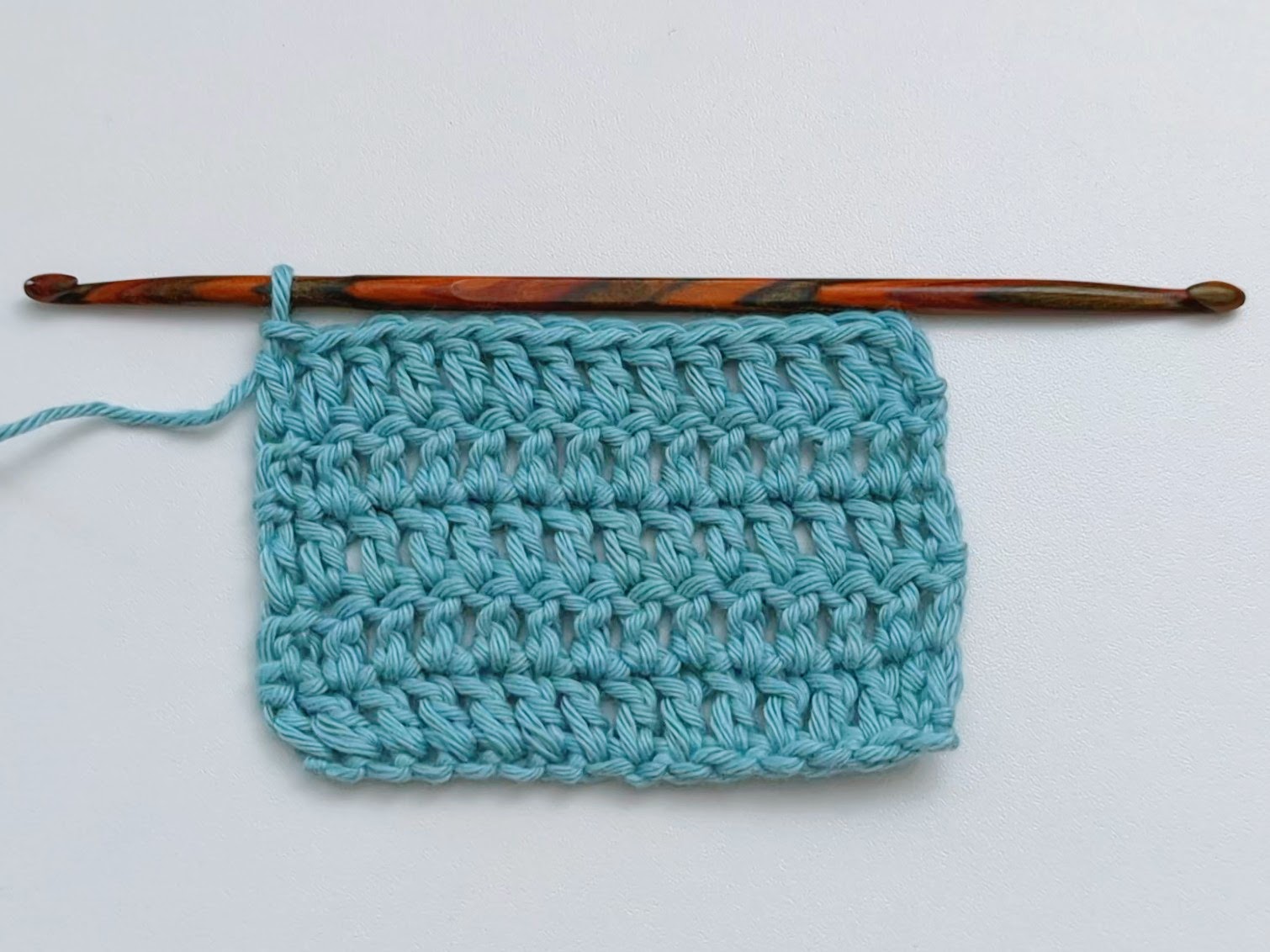 Crochet neat row ends with stacked stitches – Verde