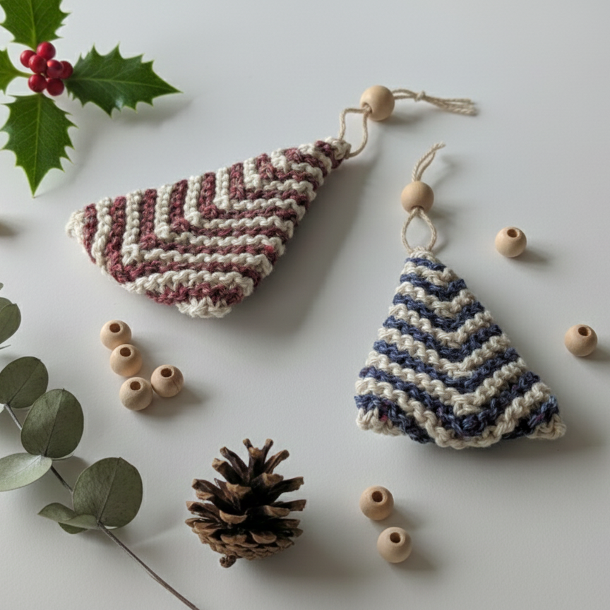 Christmas Mitred Tree Decoration | Free Knit Pattern